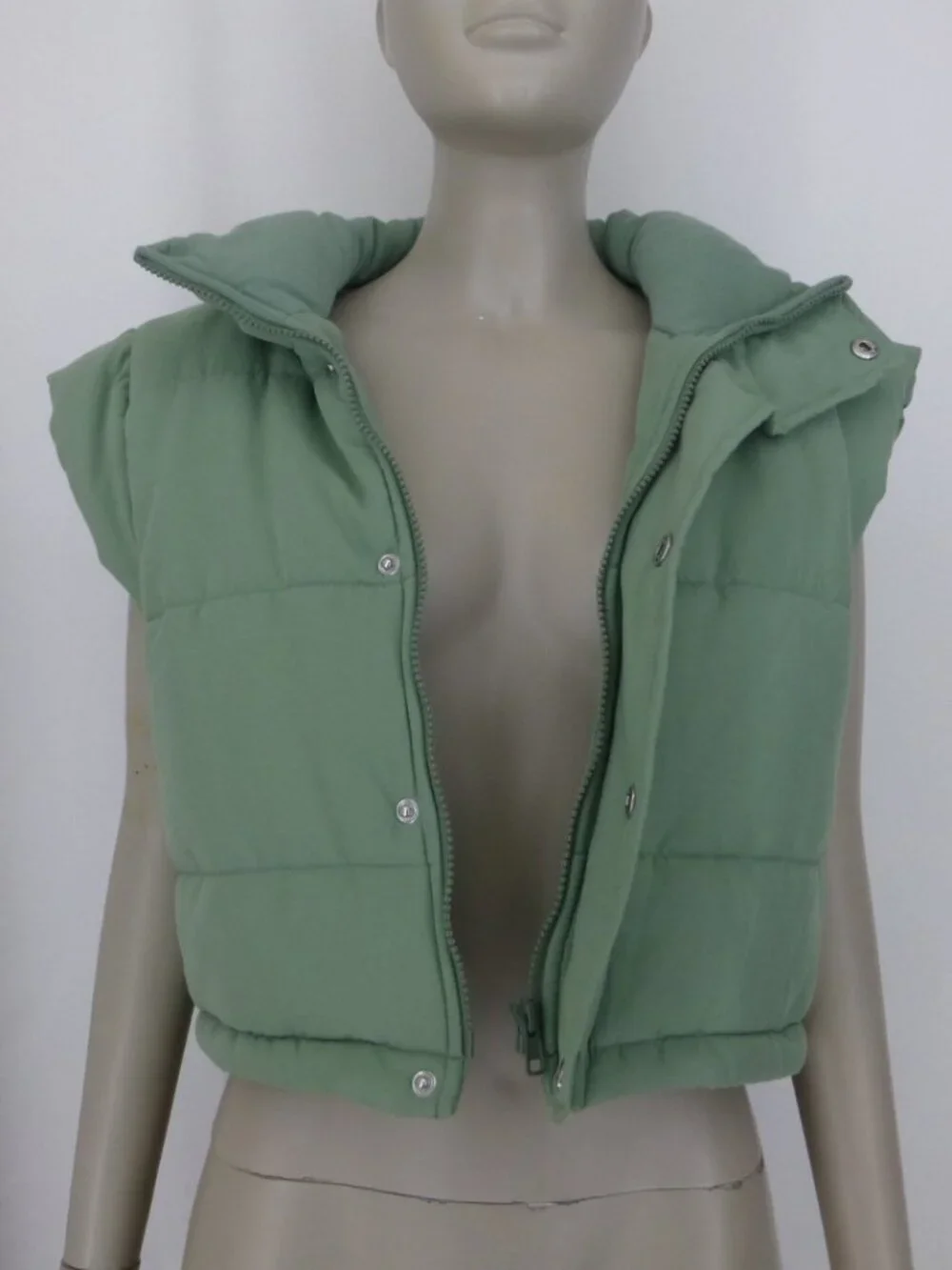 For Love & Lemons Mint Green Cropped Puffer Vest - Picture 2 of 12